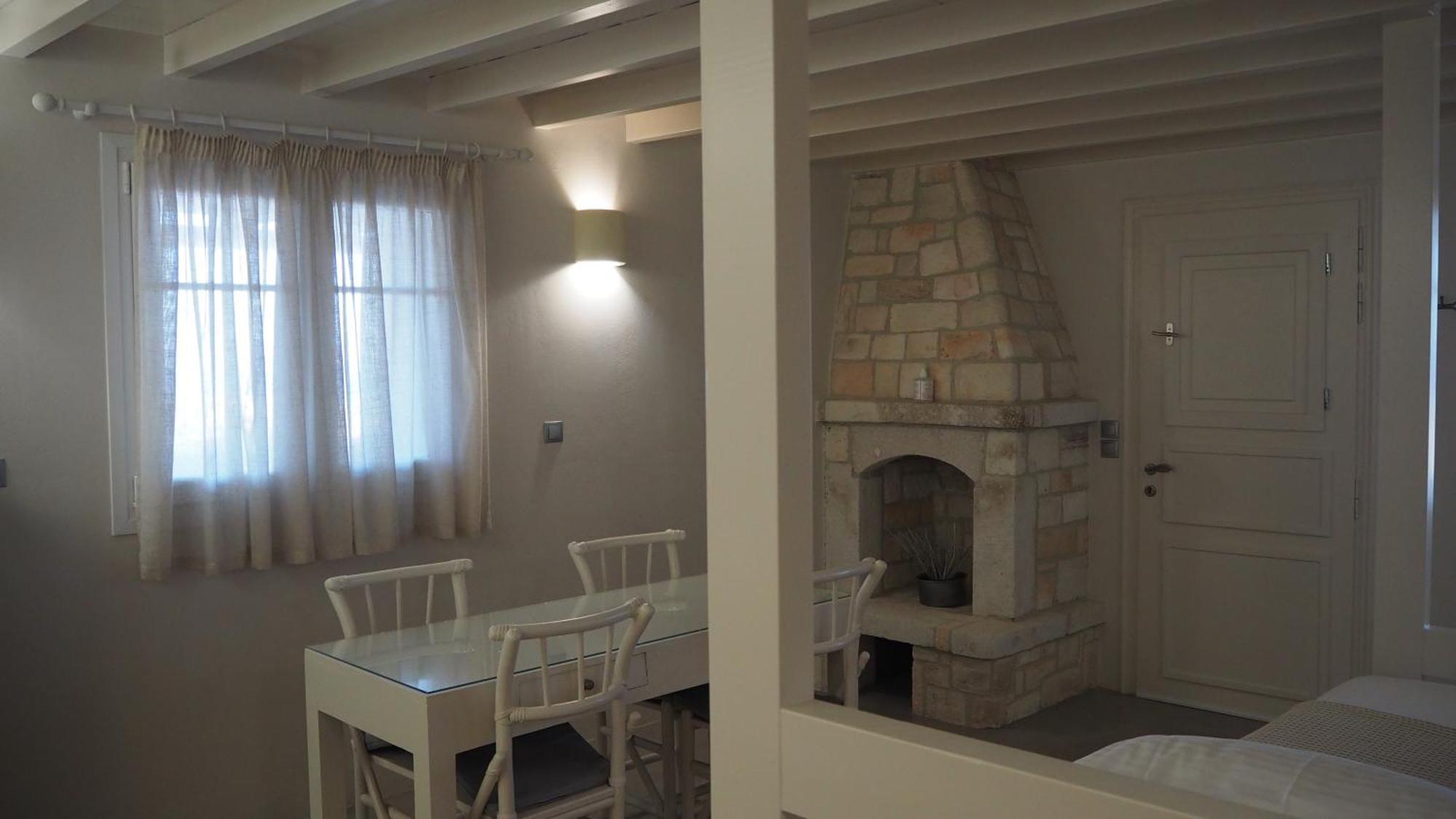 Ataraxia- Stonebuilt Studios And Apartments Kímolos Rom bilde