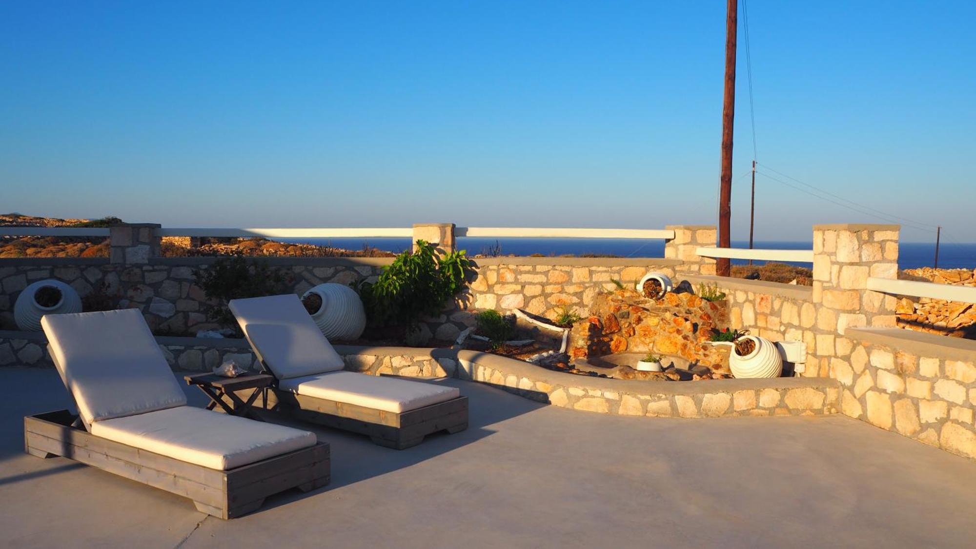 Ataraxia- Stonebuilt Studios And Apartments Kímolos Rom bilde